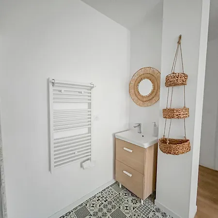 Villa Maison Moderne T5 - 4 Ch Sdb Privatives - Terrasse