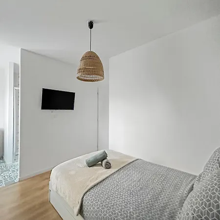 Villa Maison Moderne T5 - 4 Ch Sdb Privatives - Terrasse *