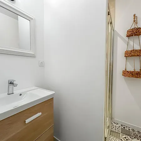 Maison Moderne T5 - 4 Ch Sdb Privatives - Terrasse Villa Poitiers