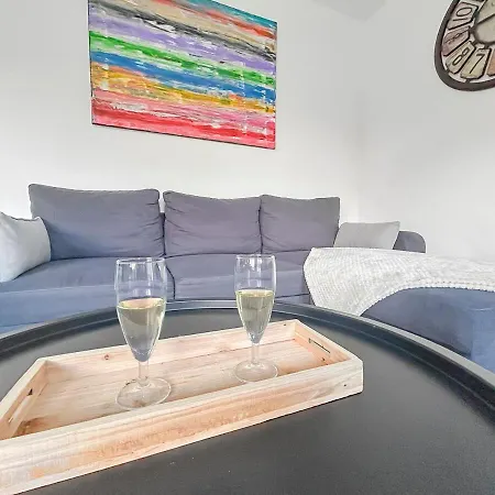 Maison Moderne T5 - 4 Ch Sdb Privatives - Terrasse וילה *