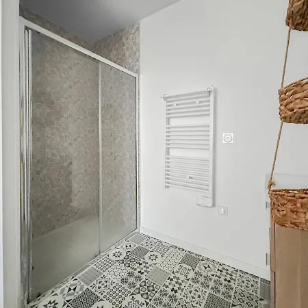 Villa Maison Moderne T5 - 4 Ch Sdb Privatives - Terrasse *