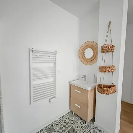 Maison Moderne T5 - 4 Ch Sdb Privatives - Terrasse Villa Poitiers