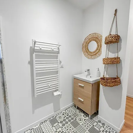 Maison Moderne T5 - 4 Ch Sdb Privatives - Terrasse וילה *