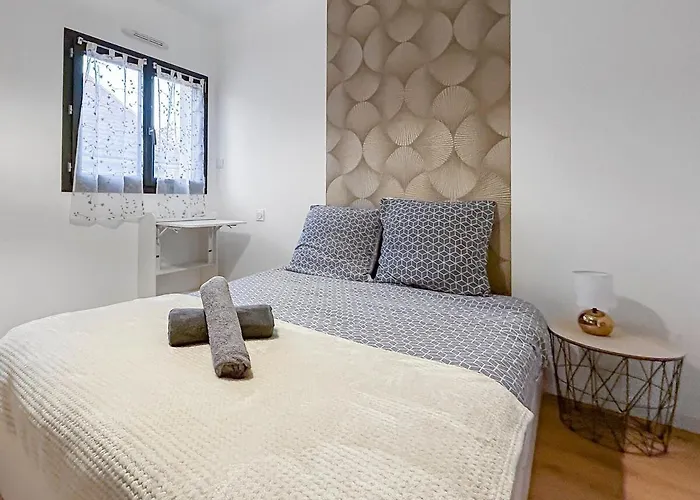 Villa Maison Moderne T5 - 4 Ch Sdb Privatives - Terrasse Poitiers