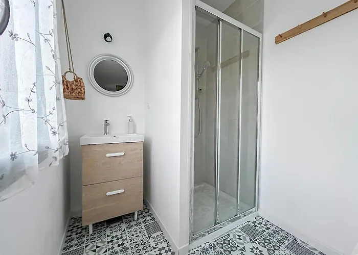 Villa Maison Moderne T5 - 4 Ch Sdb Privatives - Terrasse *