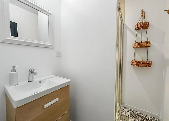 Villa Maison Moderne T5 - 4 Ch Sdb Privatives - Terrasse *